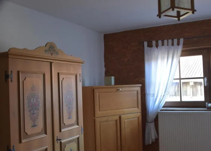 Aigner Oda ve Kahvaltı Waldkirchen